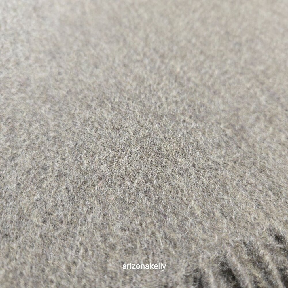 NWOT Cashmere Scarf Olive Green - Picture 12 of 14